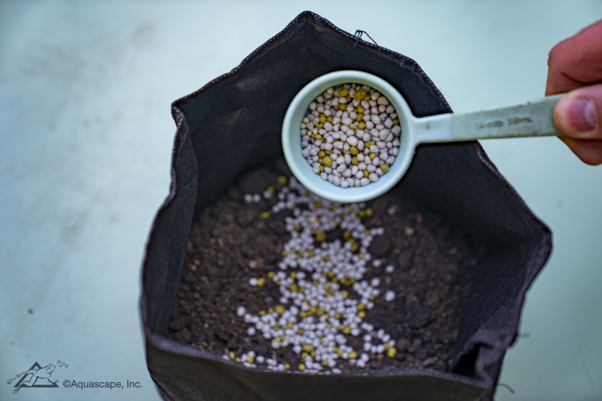 ONCE A YEAR POND PLANT FERTILIZER - Image 4